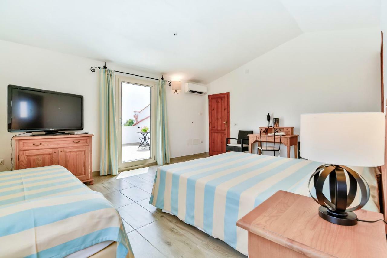 Villa Brigida Carloforte  Eksteriør billede