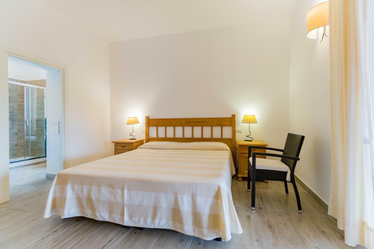 Villa Brigida Carloforte  Eksteriør billede